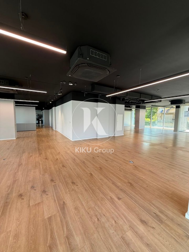 Ufficio in affitto 520 m² – Ish Bllok, Tirana