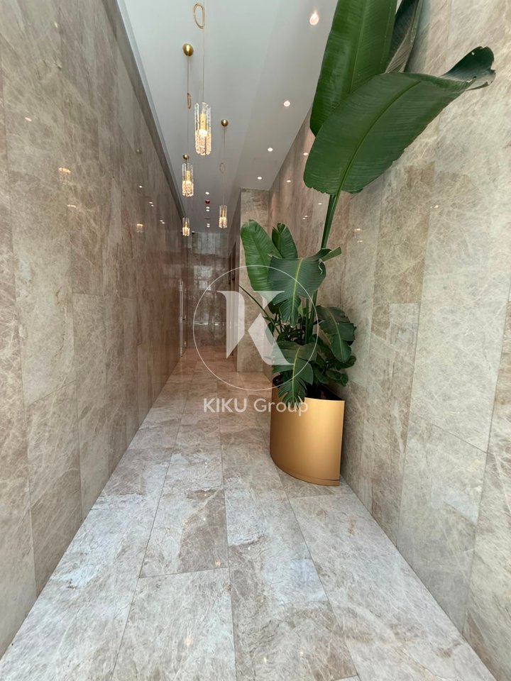 Ufficio in affitto 520 m² – Ish Bllok, Tirana