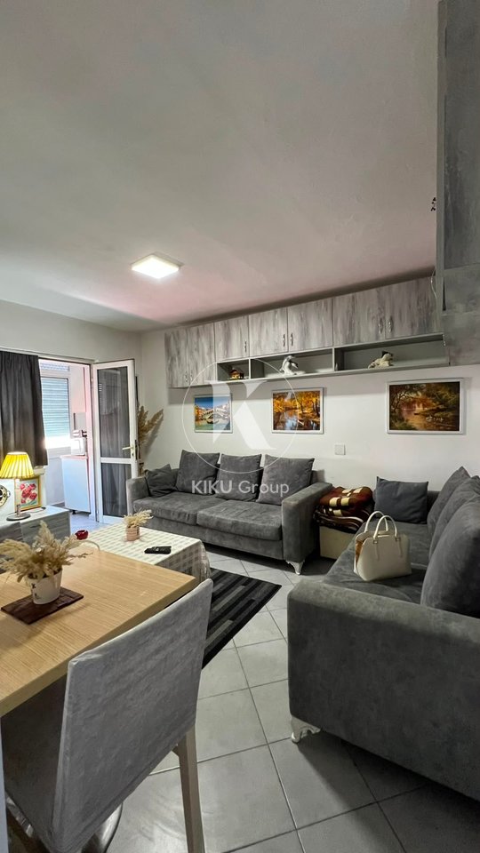 Garsoniere me Qira – Ministria e Jashtme