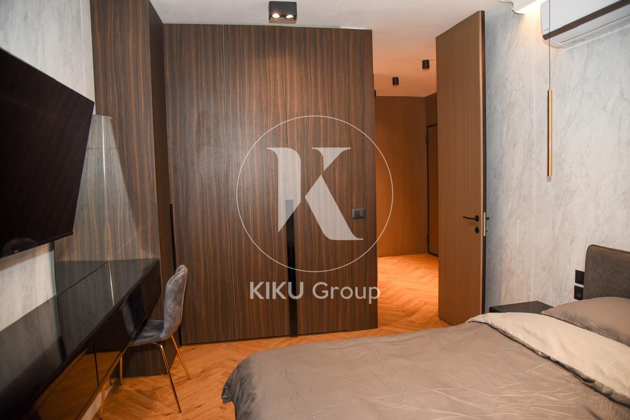 Apartament 2+1 Luksoz me Qira – Ish Ekspozita, Tiranë