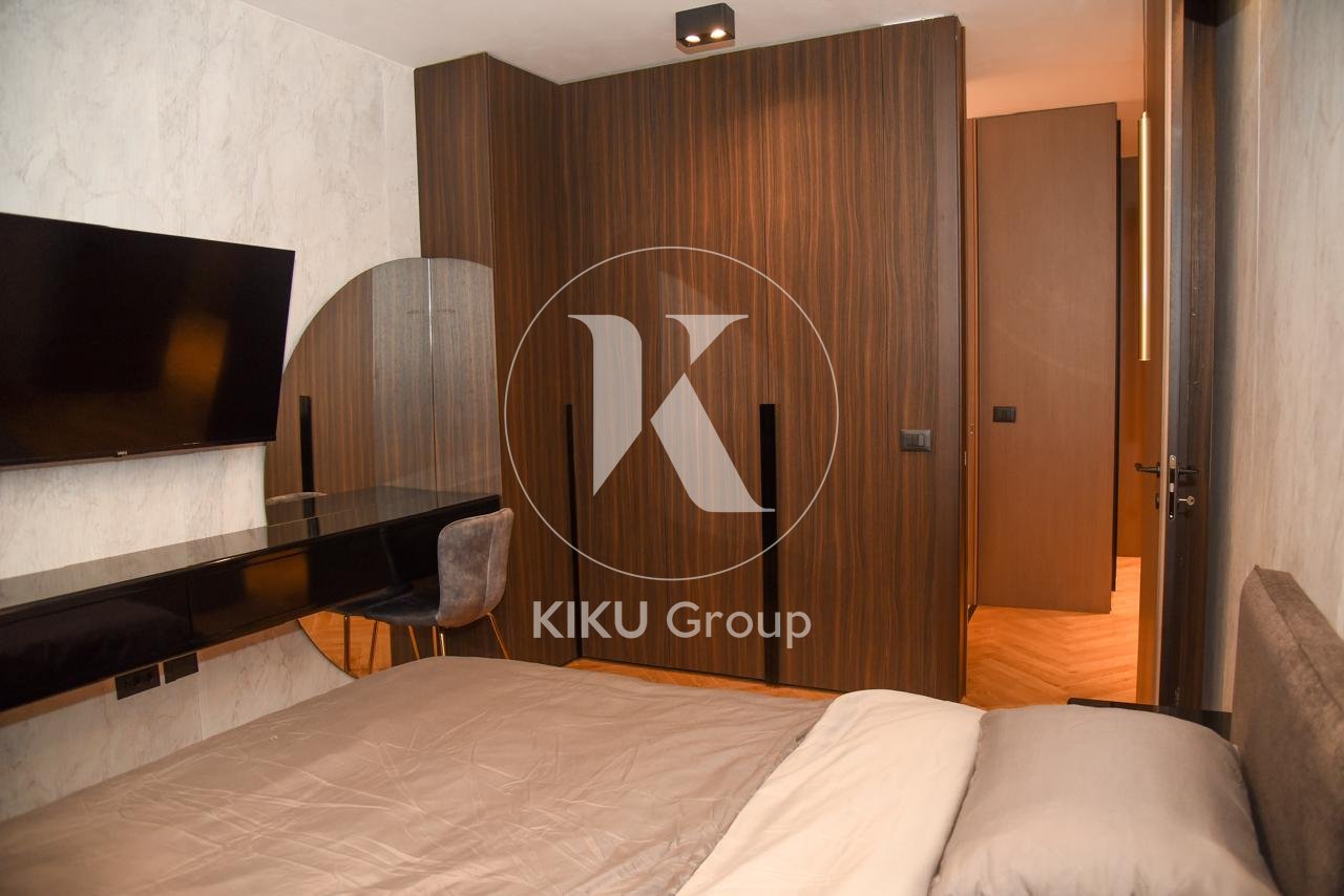 Apartament 2+1 Luksoz me Qira – Ish Ekspozita, Tiranë