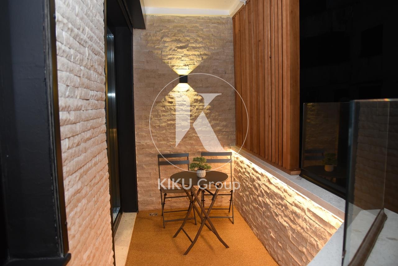 Apartament 2+1 Luksoz me Qira – Ish Ekspozita, Tiranë