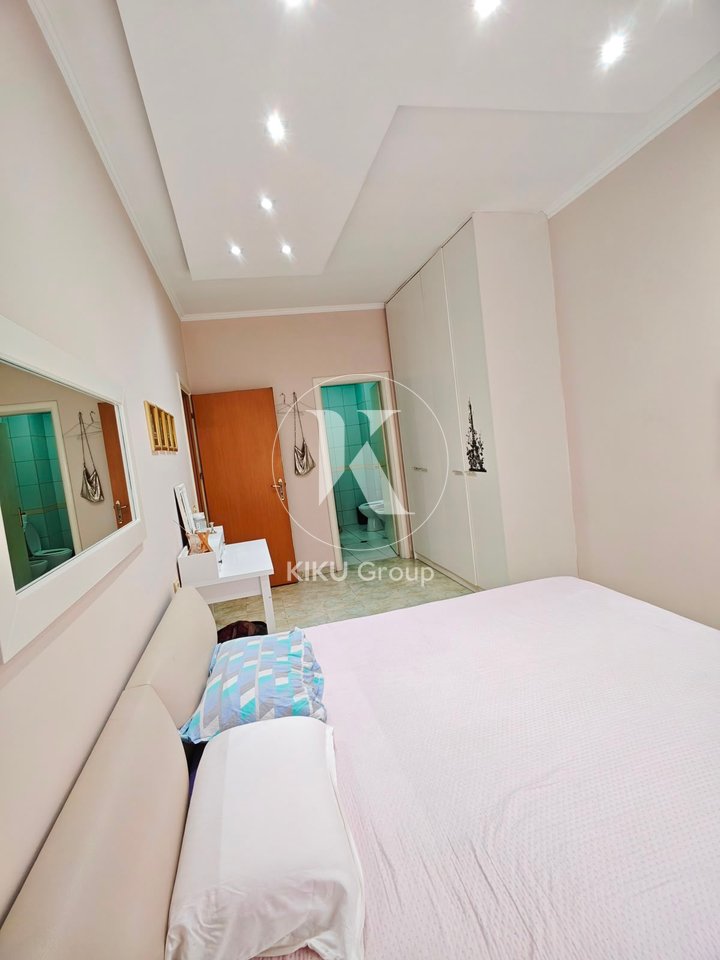 Shitet Apartament 3+1+2 – Yzberish, Tiranë