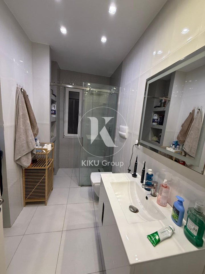 Jepet me Qira Apartament 3+1+2 + Parkim – Sunrise Residence, TEG