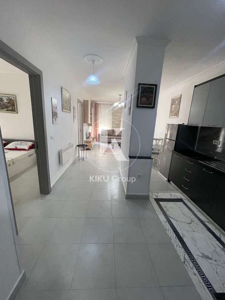 Affittasi Appartamento 2+1+2 – Via 5 Maggio, Tirana