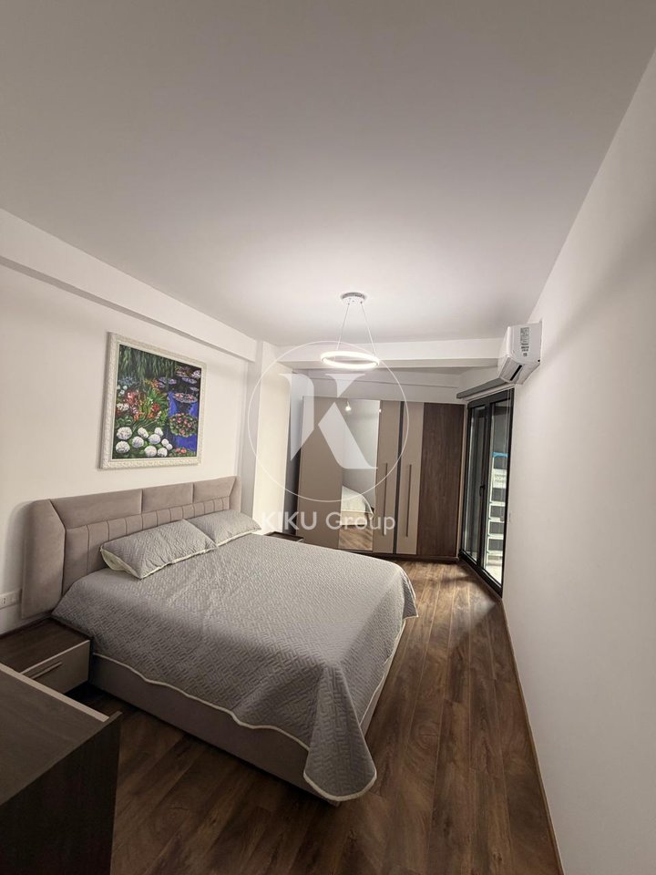 Affittasi Appartamento 2+1+2+Parcheggio – Pazari i Ri, Tirana