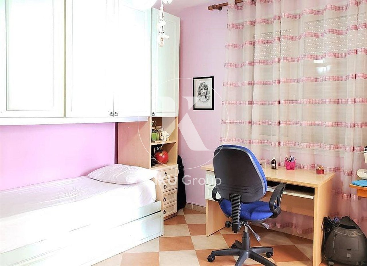 Appartamento 3+1+2+Garage in Affitto – Via Elbasanit