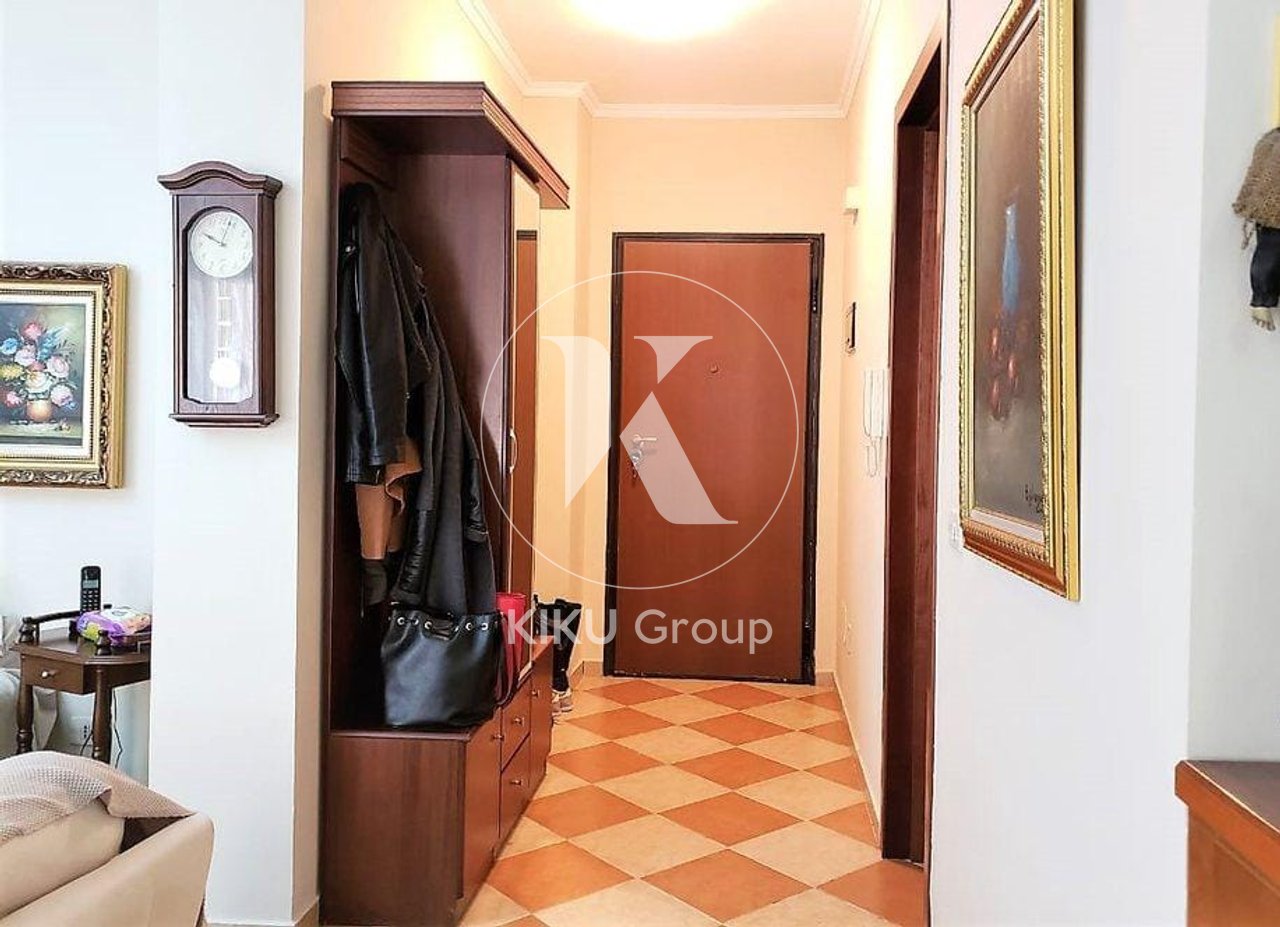 Appartamento 3+1+2+Garage in Affitto – Via Elbasanit