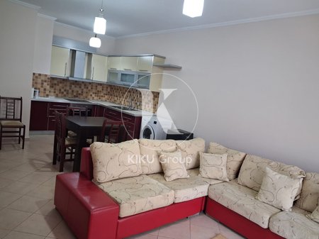 Apartament 1+1 me Qira – Pranë Muzeut të Shkencave të Natyrës