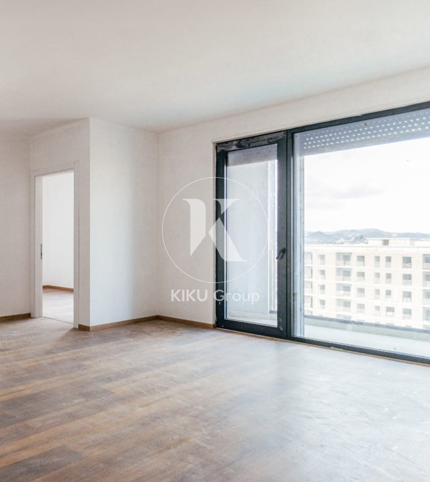 Apartment 3+1+2 with 2 Parking Spaces for Rent – Durrës Road