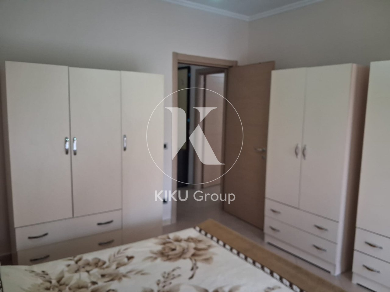 Apartament 1+1 me Qira – Pranë Muzeut të Shkencave të Natyrës