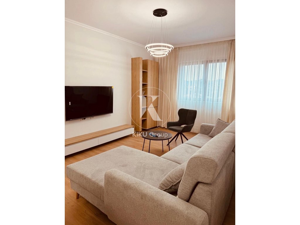 APARTAMENT 2+1 ME QIRA – RRUGA E DURRËSIT, PRANË HOTEL COLOSSEO