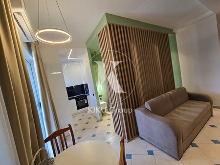 Jepet me qera garsoniere premium 48 m² Astir