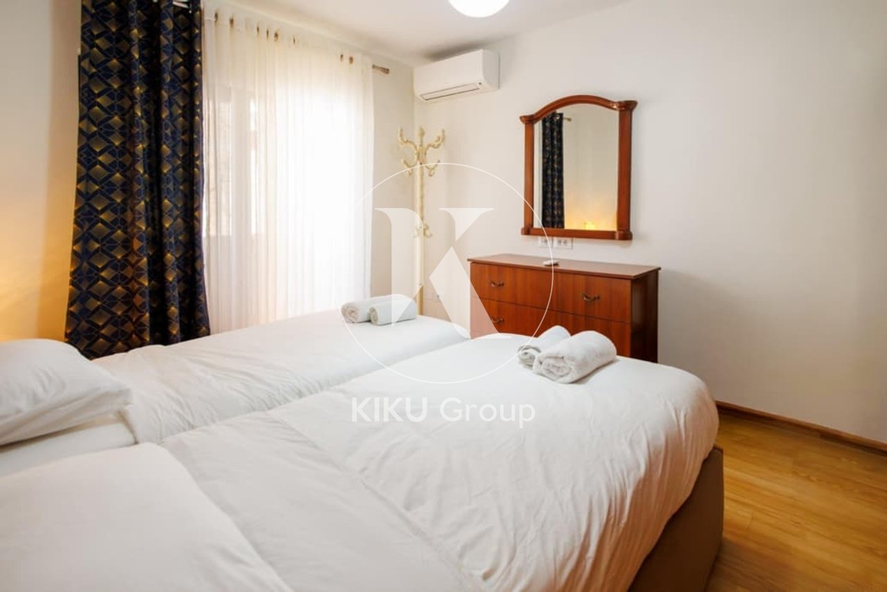 Appartamento 4+1+2 in affitto nel centro, via Durrës, Tirana