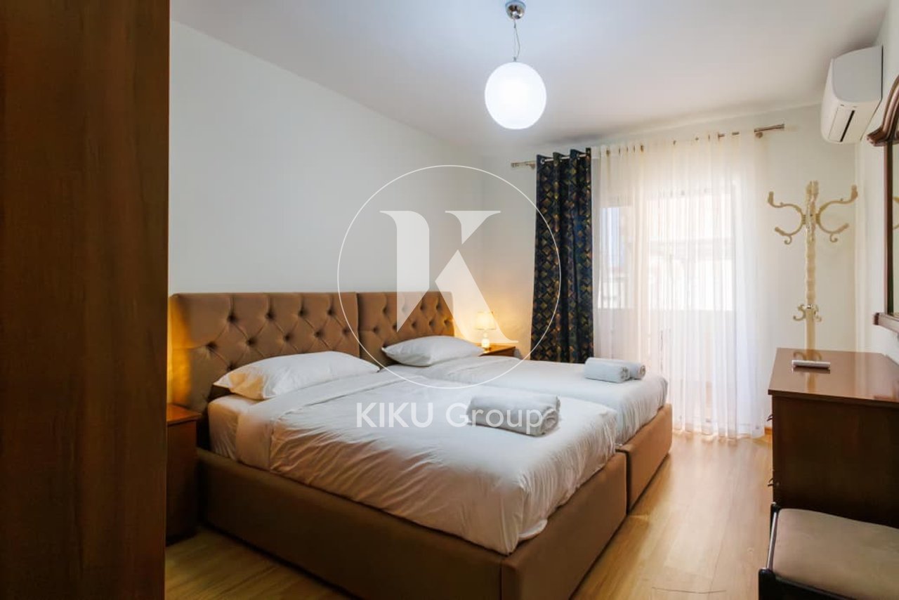 Appartamento 4+1+2 in affitto nel centro, via Durrës, Tirana