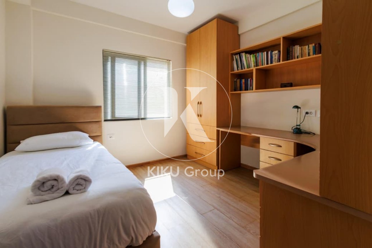 Appartamento 4+1+2 in affitto nel centro, via Durrës, Tirana