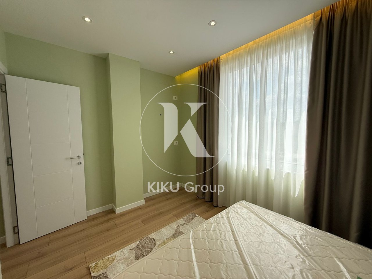 SHITET APARTAMENT 2+1 NË MYSLYM SHYR