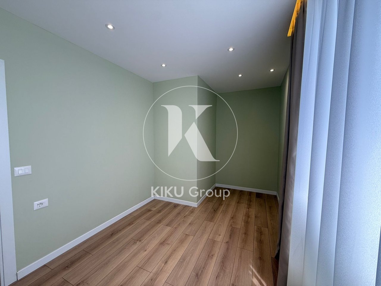 SHITET APARTAMENT 2+1 NË MYSLYM SHYR