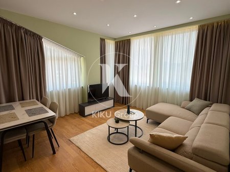 Shitet Apartament 2+1 në Myslym Shyri