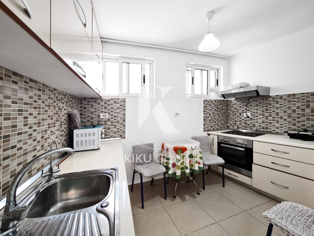 Private 1+1 House for Rent near New Bazaar