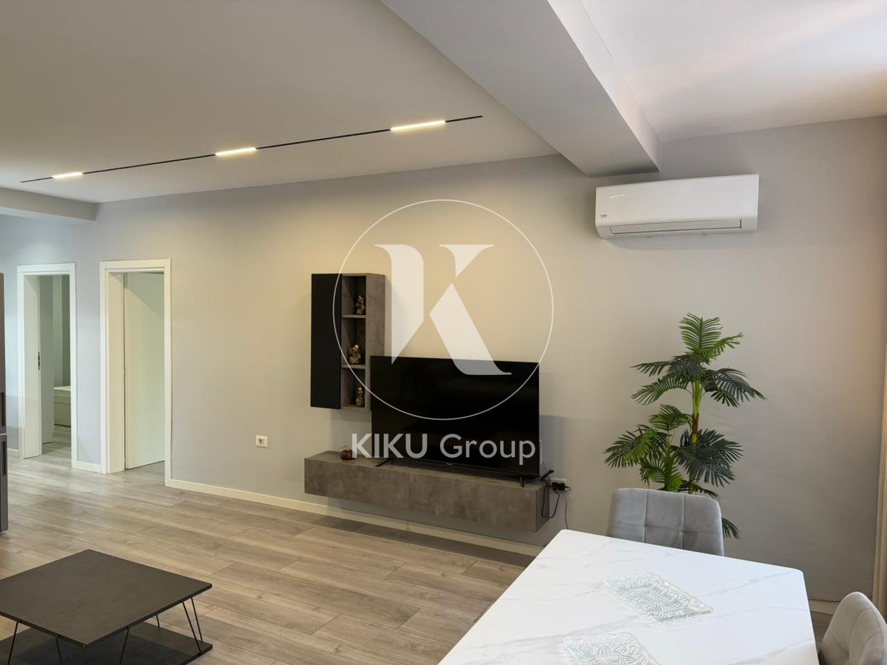Shitet Apartament 2+1 – Rruga Frosina Plaku