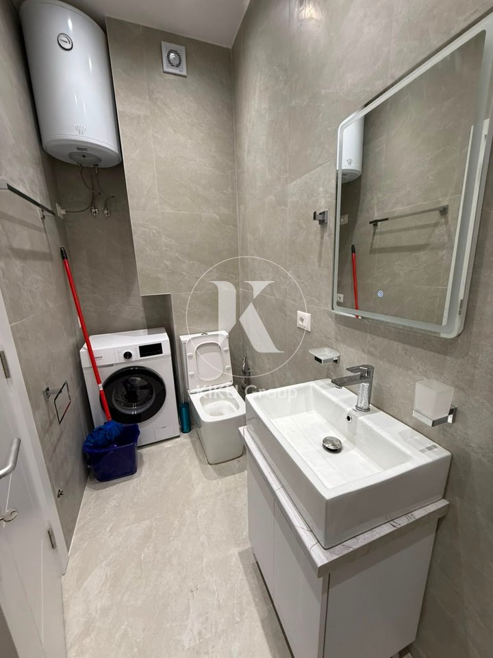 Shitet Apartament 2+1 në Myslym Shyri