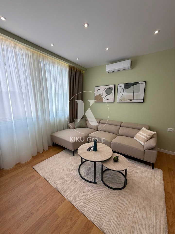 Shitet Apartament 2+1 në Myslym Shyri