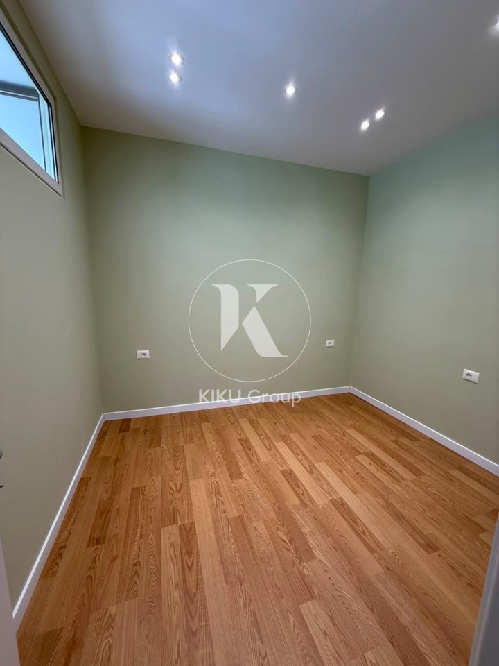 Shitet Apartament 2+1 në Myslym Shyri