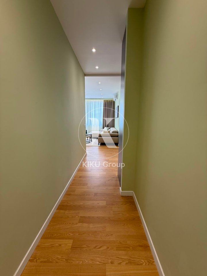 Shitet Apartament 2+1 në Myslym Shyri
