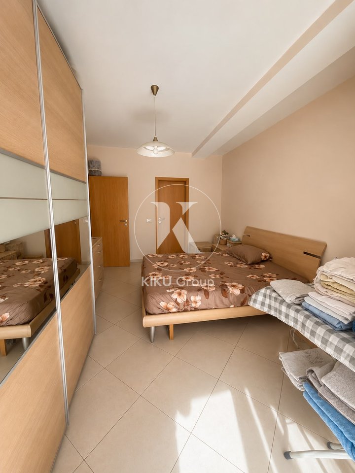 Shitet Apartament 2+1+2 pranë Rrugës së Kosovareve