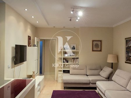 Shitet Apartament 2+1