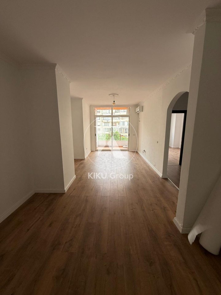 Apartment 2+1 for sale at Fratari Complex