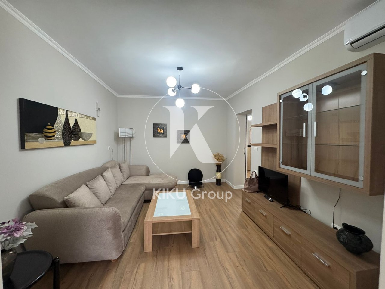 Jepet me Qira Apartament 2+1 në Bllok