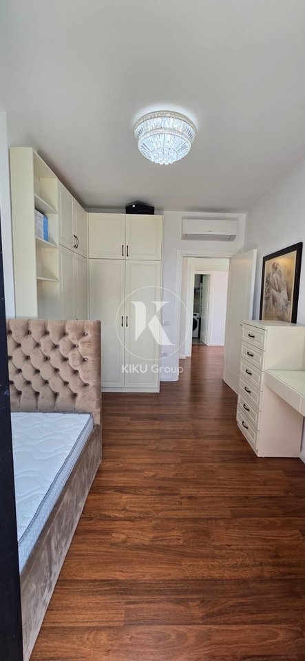 Affittasi appartamento 2+1 con super veranda – Via Elbasanit