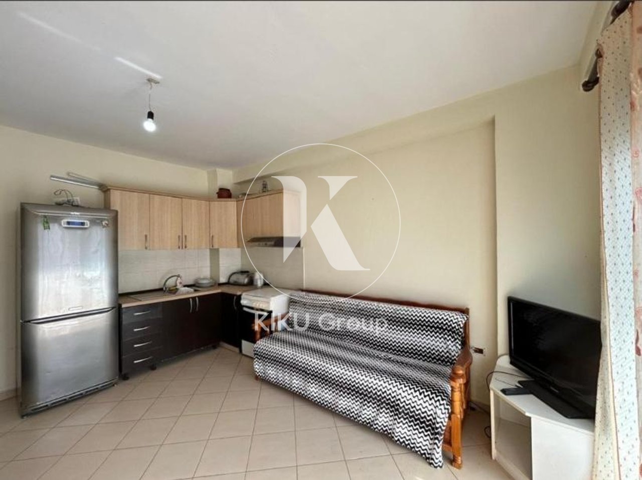 Shitet Apartament 2+1+2 në Fresk