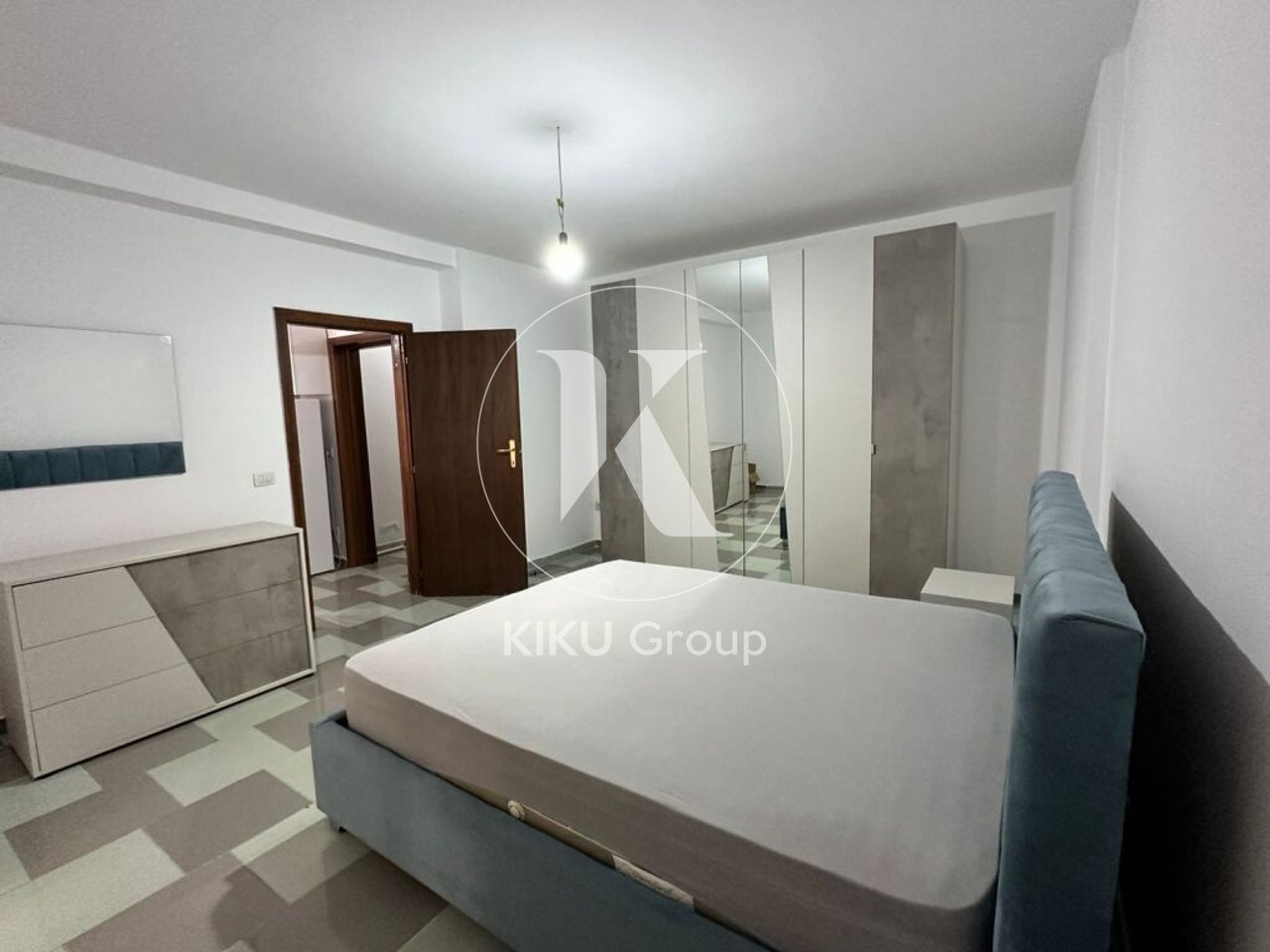 Jepet me Qira Apartament 1+1 – Rruga e Elbasanit