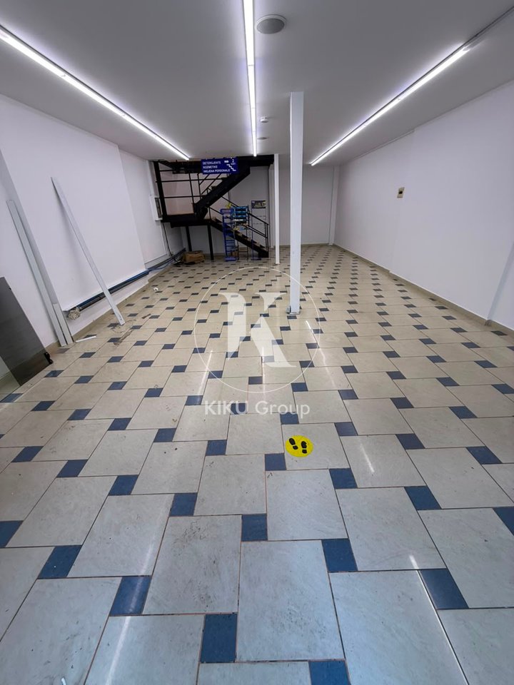 Jepet me Qira Dyqan Dupleks – Rruga Islam Alla, Tiranë