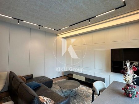 Shitet apartament 2+1 + 2 tualete Ambassador 3, prane stadiumit air albania