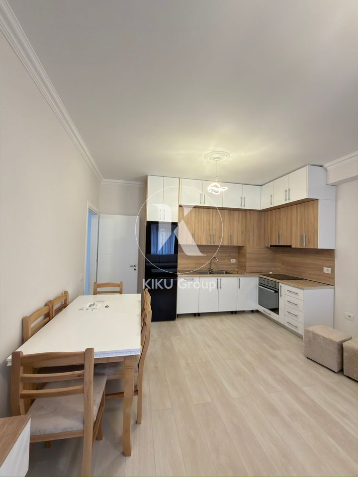 Apartament per qera 2+1+ parking në Astir tek Rezidenca Urban Gate