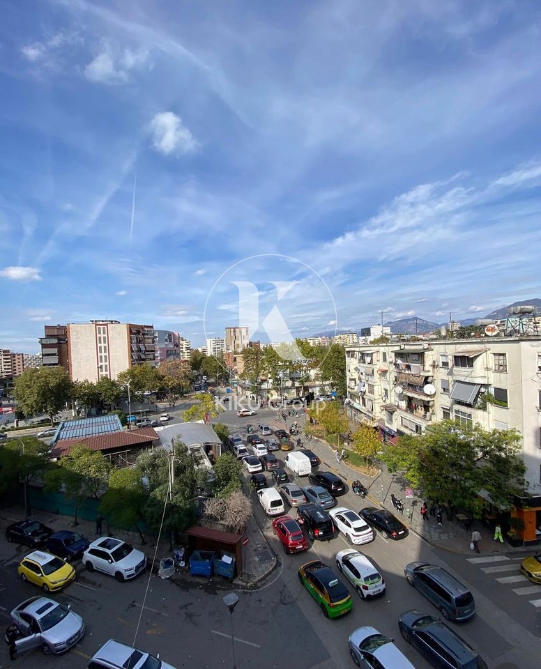 ✨ Apartament 2+1+2 me qira – Rruga Mine Peza, Qendër ✨