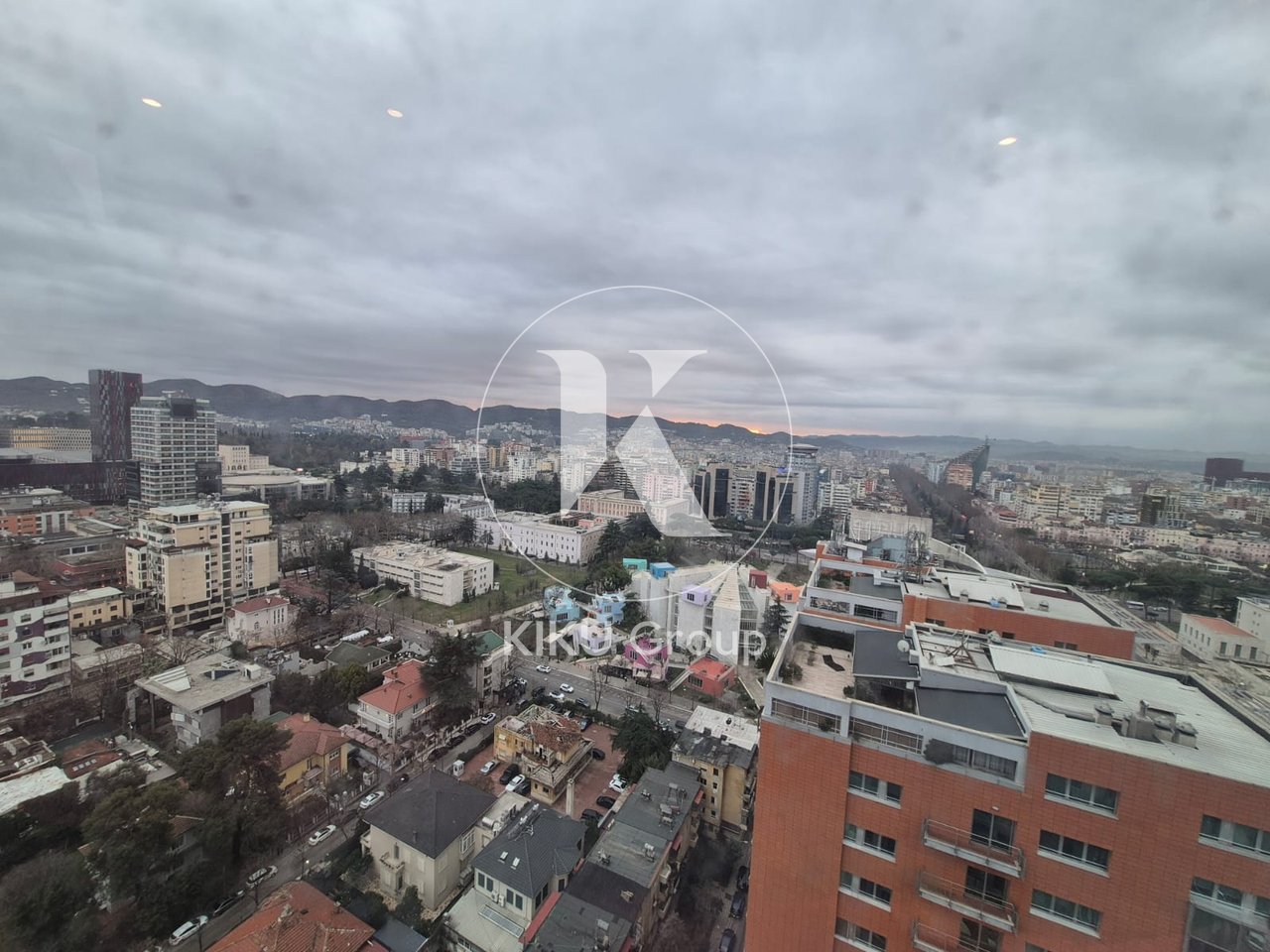 ✨ Ambjent për zyra me qira – Downtown One ✨