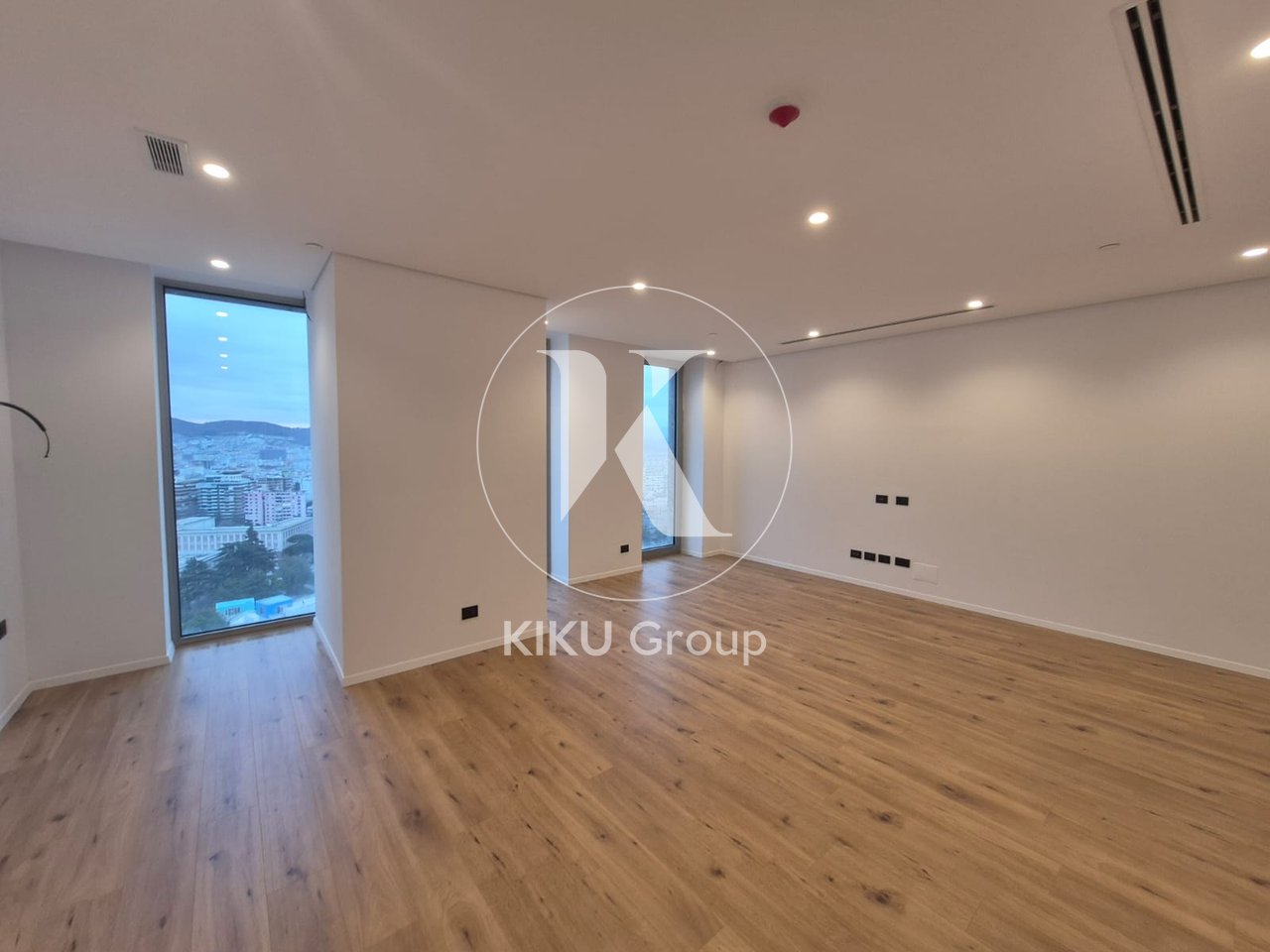 ✨ Ambjent për zyra me qira – Downtown One ✨