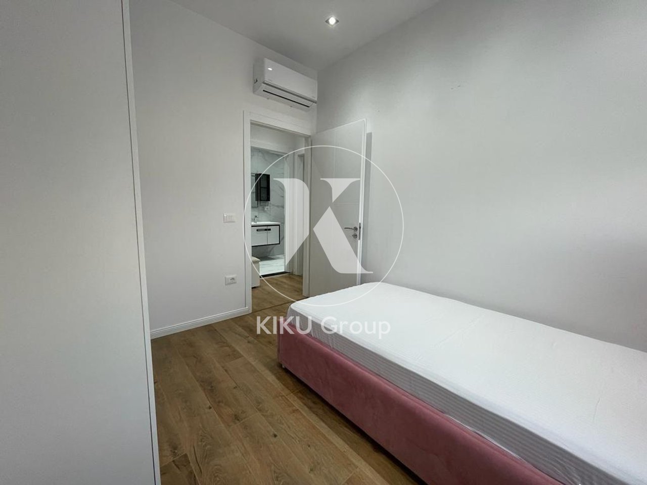 🏠 Jepet Apartament me Qira – Komuna e Parisit