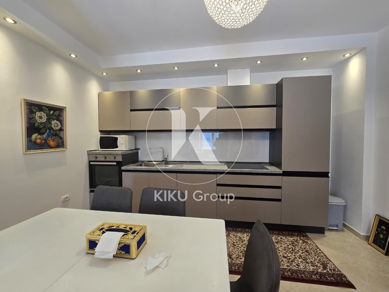 🏠 Jepet Apartament me Qira 3+1+2 – Selvia