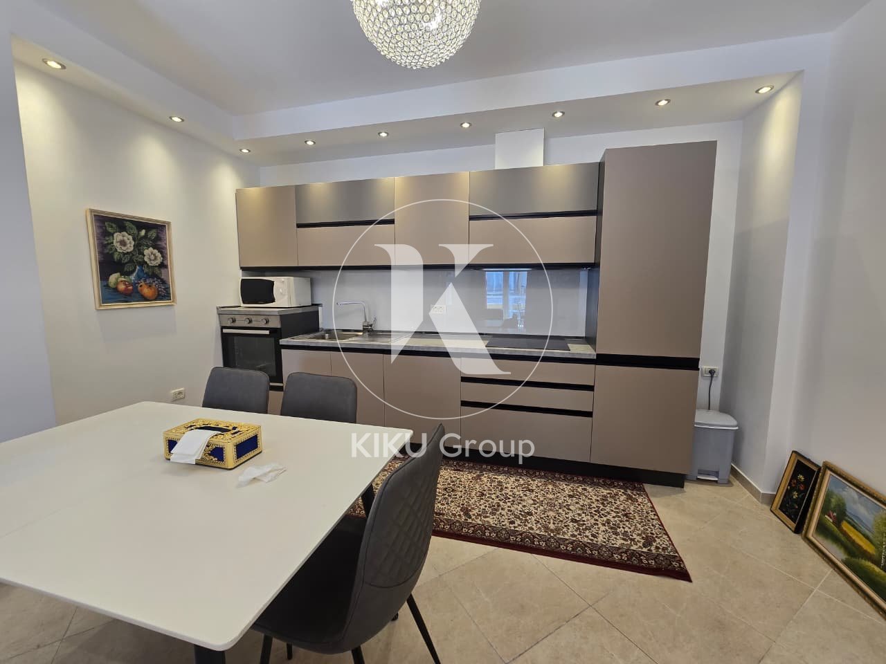 🏠 Jepet Apartament me Qira 3+1+2 – Selvia