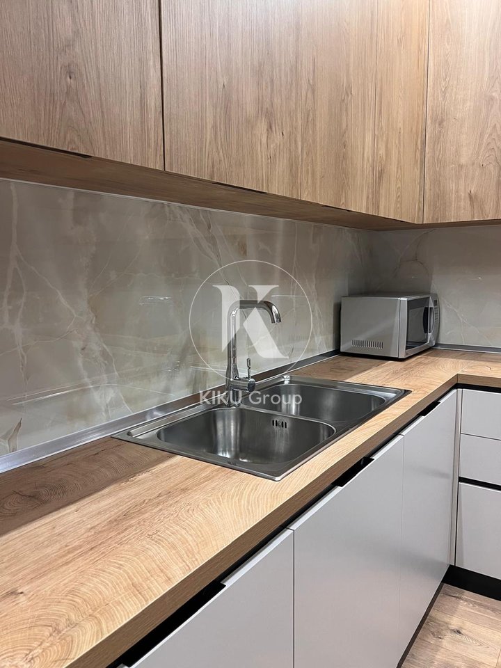 🏡 House for Rent – Mine Peza St.