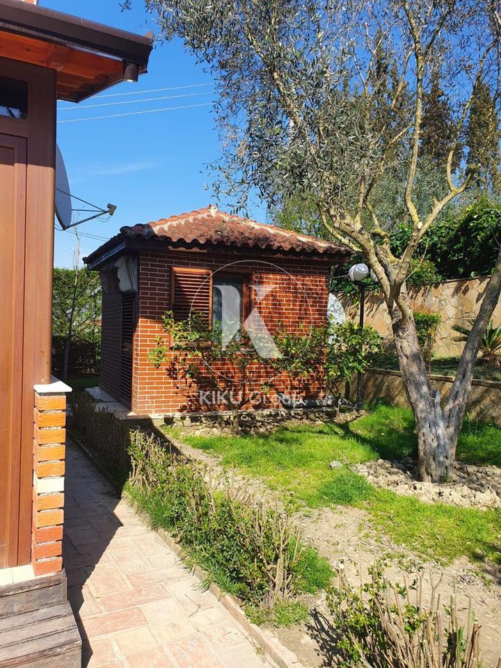 🏡 Shitet Vilë 2 Kate + 1 Kat Nëntokë