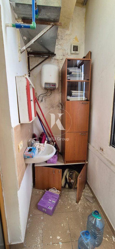 🏡 IN VENDITA APPARTAMENTO 2+1 – VIA BARDHYL (PICCOLO ANELLO), TIRANA