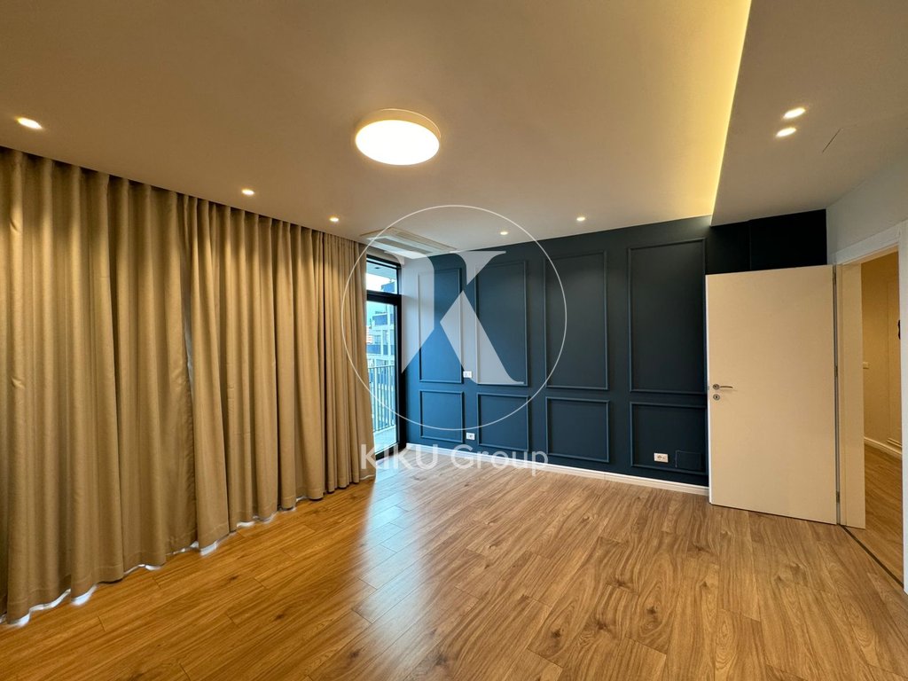 Zyrë me qera - Lake View Residence