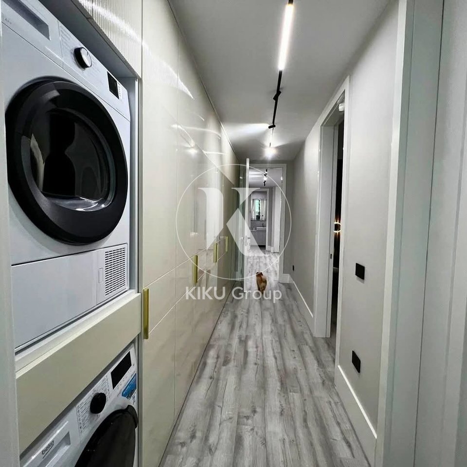 Apartament luksoz 2+1+2 me qira në Bllok
